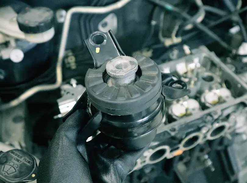 Senarai Harga Siap Pasang Mounting Enjin Ori Perodua Untuk Tukar Mounting Myvi, Alza, Bezza, dan Axia yang rosak.